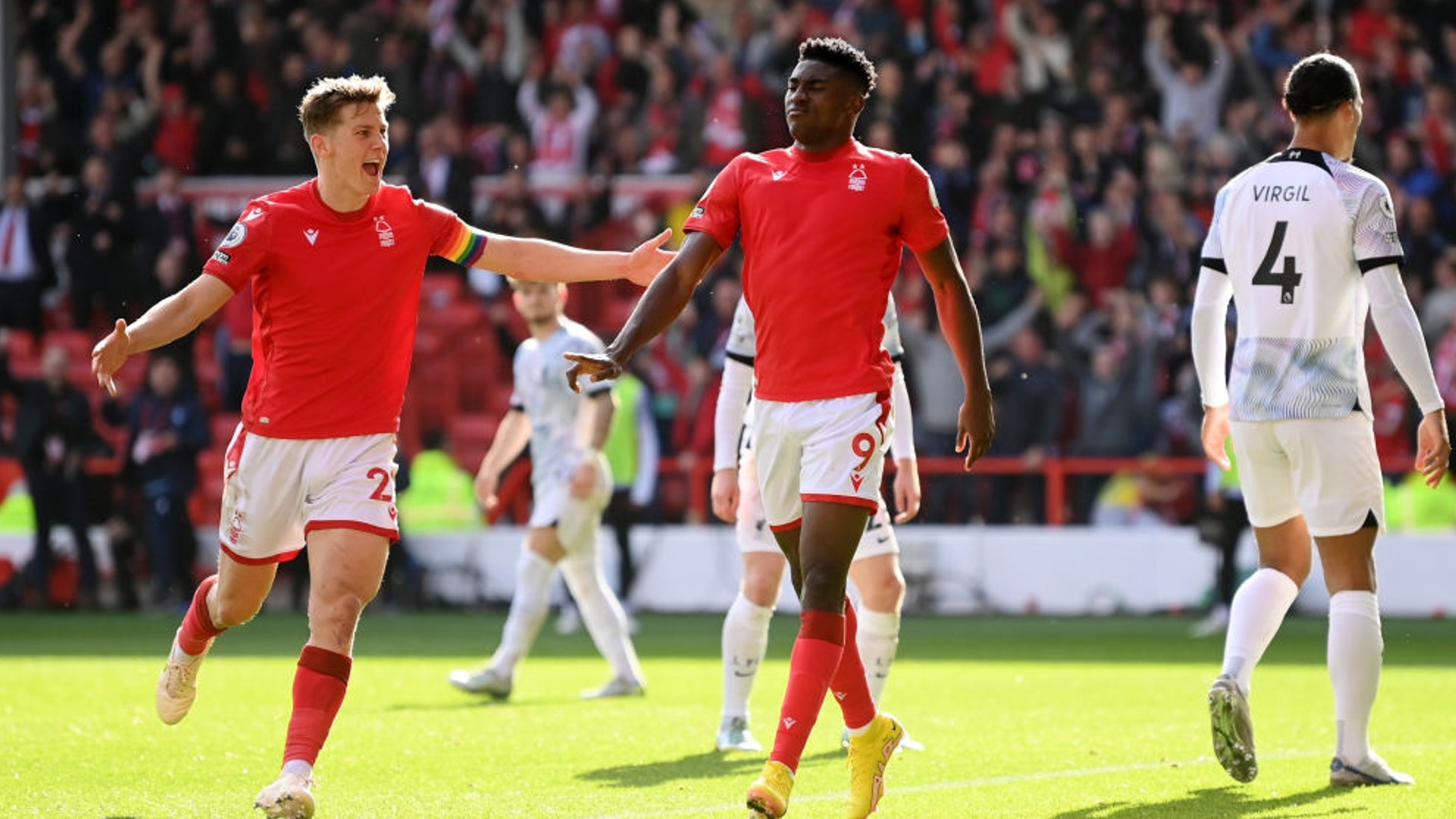 在协会的努 在协会的努